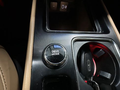 Used 2021 Lincoln Corsair Reserve AWD/4WD image 31