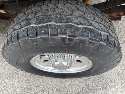 Used 2001 Ford F350 2WD Crew Cab Super Duty image 10
