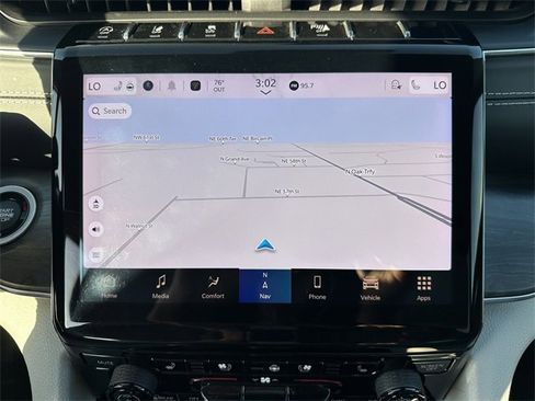 Used 2023 Jeep Grand Cherokee Overland image 26