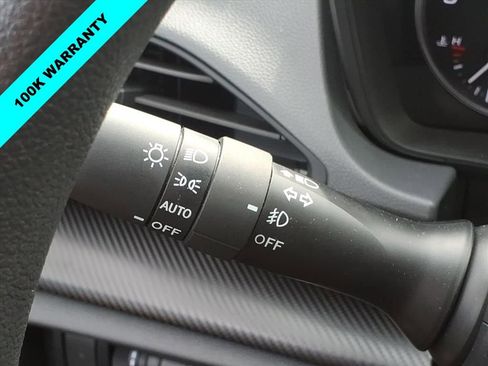 Certified 2025 Subaru Crosstrek 2.0i Premium AWD/4WD image 19