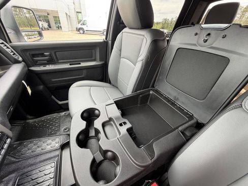 New 2026 RAM 3500 Tradesman AWD/4WD image 14