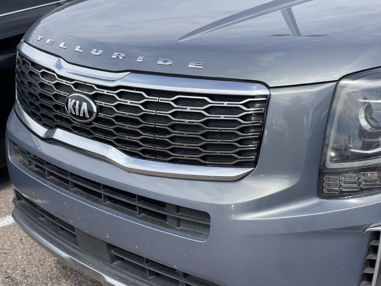 Used 2020 Kia Telluride EX w/ EX Premium Package FWD image 7