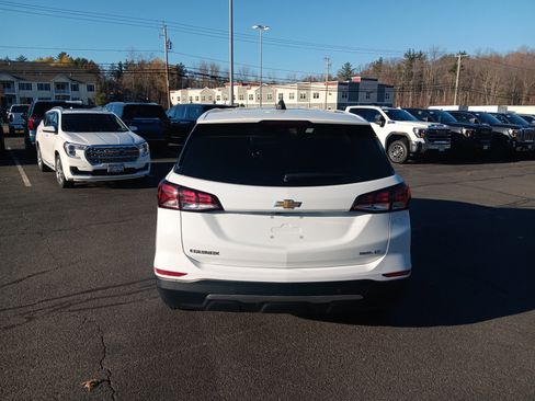 Certified 2023 Chevrolet Equinox LT w/ LPO, Floor Liner Package image 4
