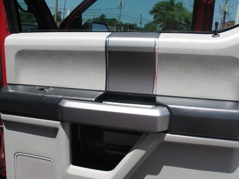 Used 2020 Ford F150 XLT w/ Equipment Group 302A Luxury AWD/4WD image 53