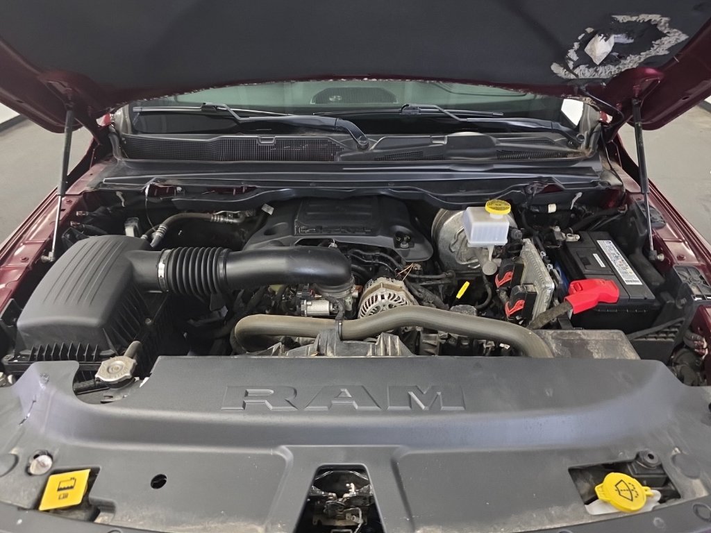 Used 2020 RAM 1500 Laramie w/ Sport Appearance Package AWD/4WD image 35