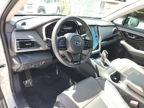 Used 2025 Subaru Outback Onyx Edition XT image 28