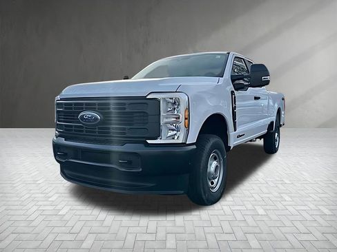 New 2026 Ford F250 XL w/ Snow Plow Prep Package AWD/4WD image 3