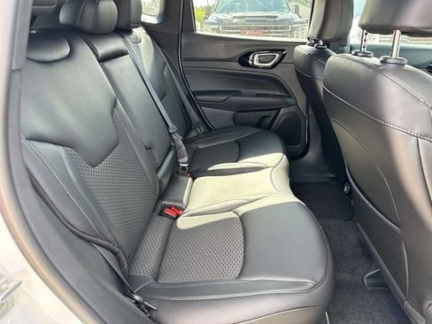 New 2026 Jeep Compass Latitude AWD/4WD image 12