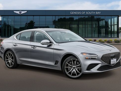 New 2026 Genesis G70 2.5T Prestige image 2