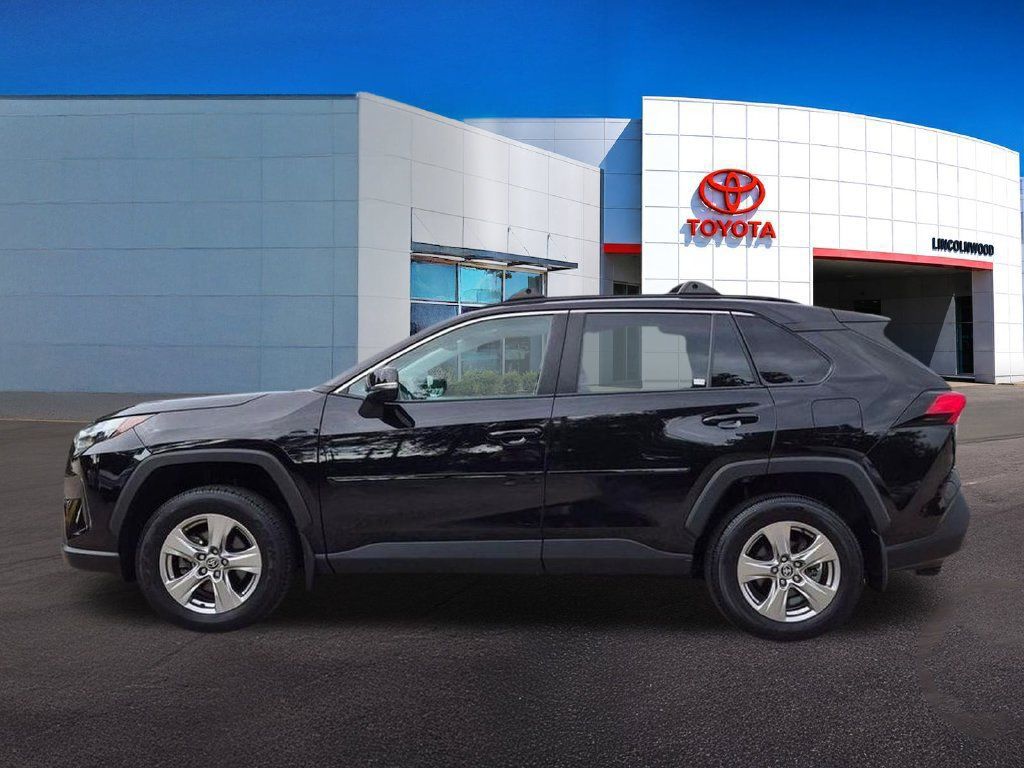Used 2023 Toyota RAV4 XLE w/ Convenience Package AWD/4WD image 11