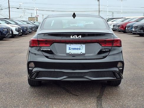 Used 2024 Kia Forte GT-Line FWD image 7