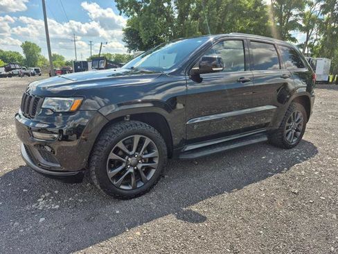 Used 2018 Jeep Grand Cherokee High Altitude RWD image 3