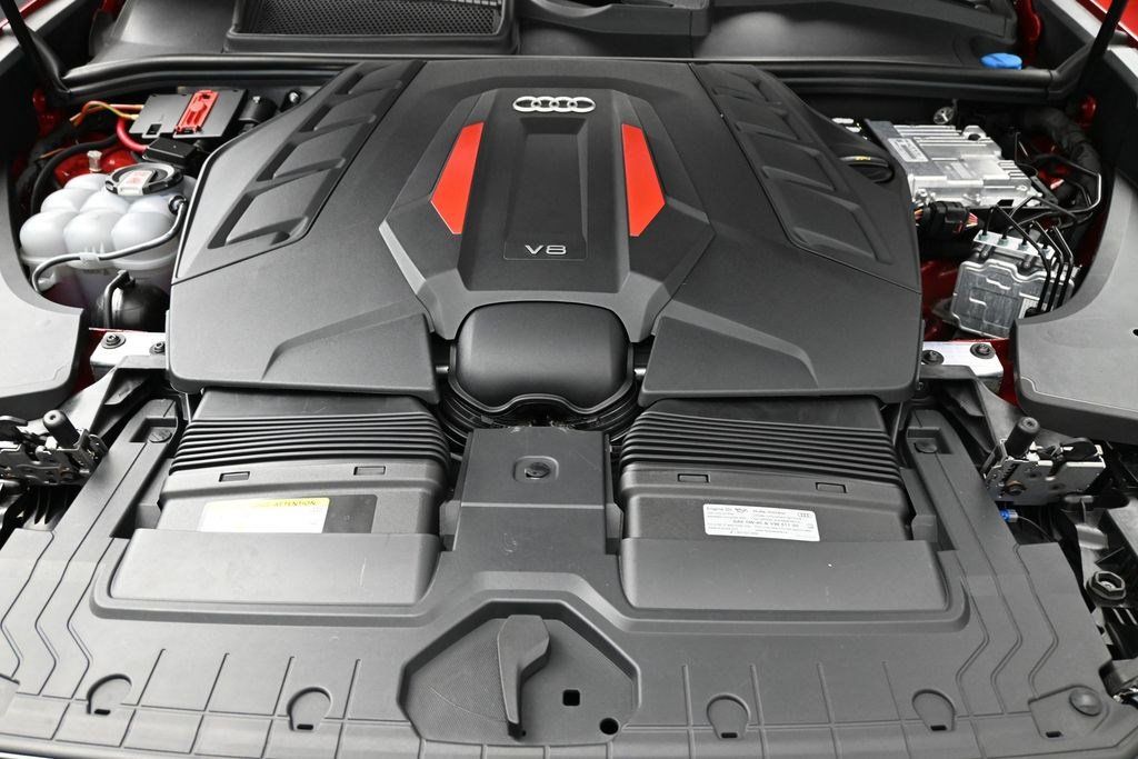 Used 2024 Audi SQ8 Prestige AWD/4WD image 20