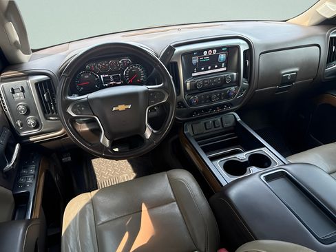 Used 2015 Chevrolet Silverado 2500 LTZ w/ Duramax Plus Package AWD/4WD image 10