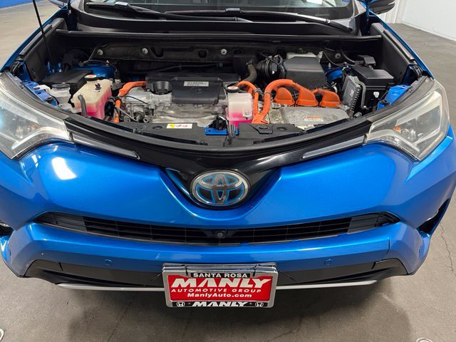 Used 2017 Toyota RAV4 Limited w/ Advanced Technology Package AWD/4WD image 9