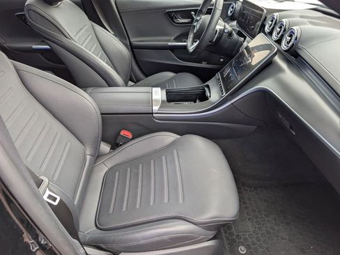 Used 2022 Mercedes-Benz C 300 4MATIC Sedan image 10