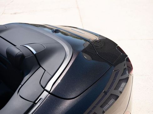 Used 2025 Ferrari Roma Spider RWD image 22