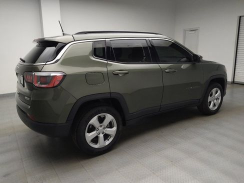 Used 2019 Jeep Compass Latitude w/ Cold Weather Group AWD/4WD image 10