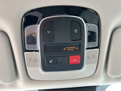 Used 2025 Hyundai Tucson SEL image 25