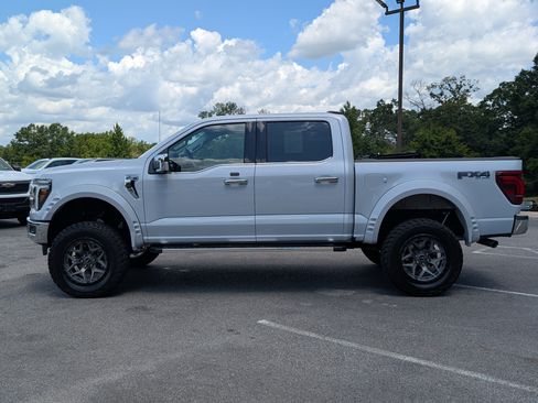 Used 2025 Ford F150 Lariat w/ Equipment Group 501A Mid AWD/4WD image 6