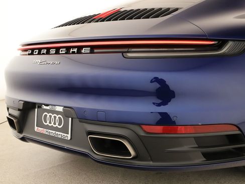 Used 2020 Porsche 911 Carrera RWD image 16