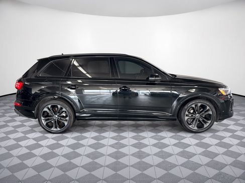 Certified 2025 Audi Q7 3.0T Prestige w/ Prestige Package AWD/4WD image 8