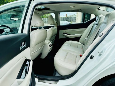 Used 2021 Nissan Altima 2.5 SL image 7