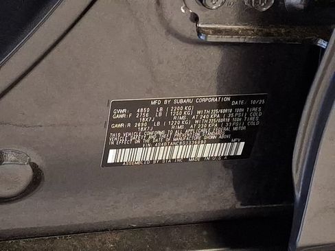 Certified 2025 Subaru Outback Limited AWD/4WD image 29