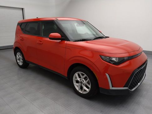 Used 2024 Kia Soul LX w/ Option Group 015 image 11