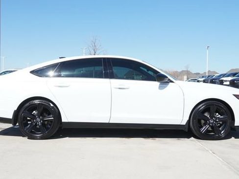 Used 2024 Honda Accord Sport image 10