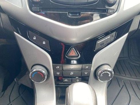 Used 2014 Chevrolet Cruze LT FWD image 37