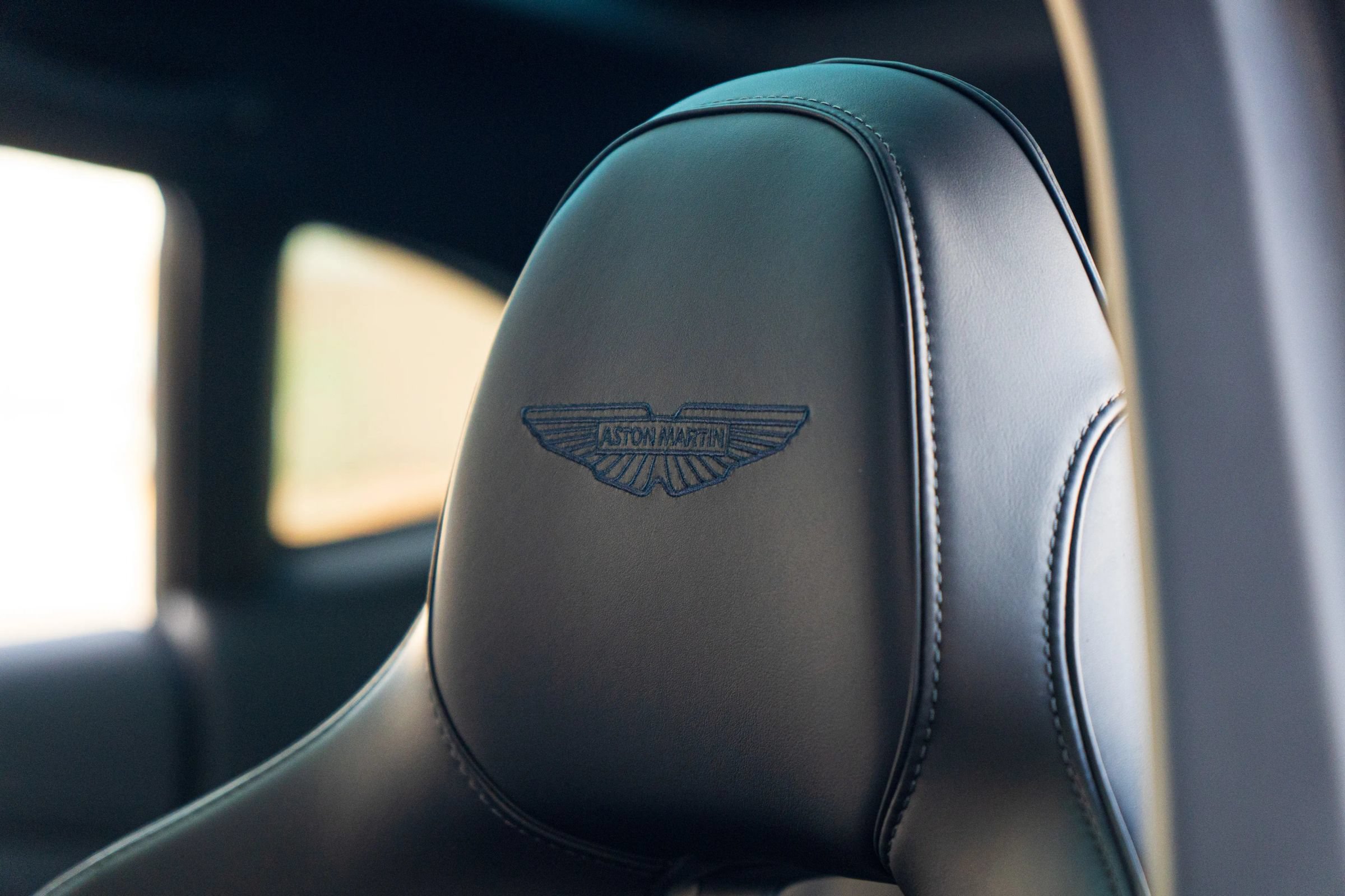Used 2025 Aston Martin DBX 707 AWD/4WD image 34
