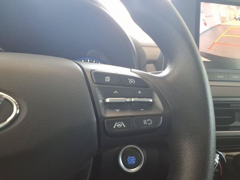 Certified 2023 Hyundai Kona SEL AWD/4WD image 28