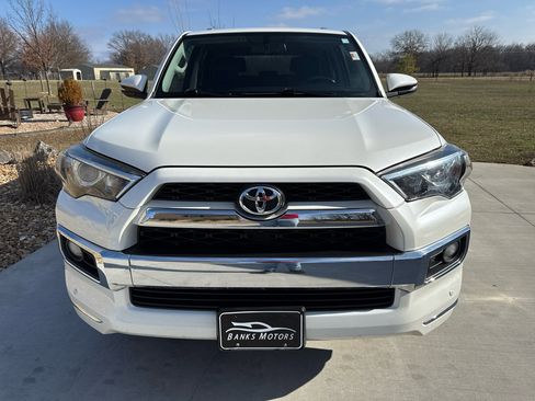Used 2014 Toyota 4Runner Limited image 7