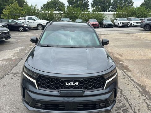 Used 2023 Kia Sorento SX AWD/4WD image 9