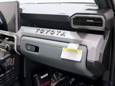 Used 2025 Toyota Tacoma 4x4 Double Cab Hybrid w/ Tow Tech Package image 30