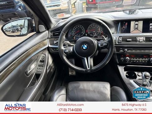 Used 2015 BMW M5 RWD image 27