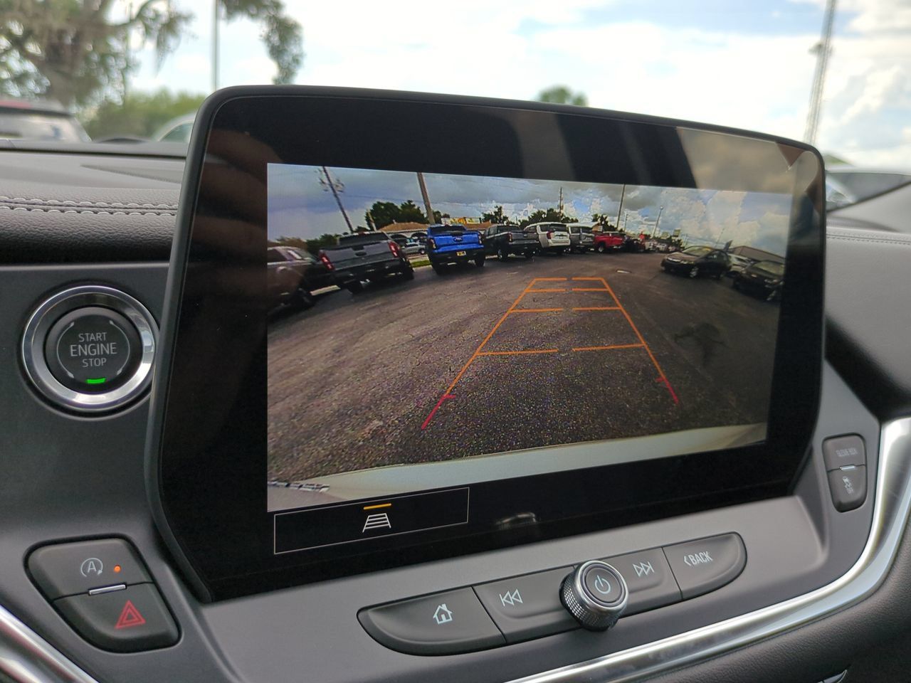 New 2025 Chevrolet Blazer LT w/ Convenience Package FWD image 19