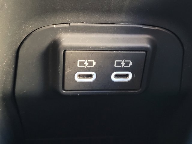 Certified 2025 Toyota RAV4 LE AWD/4WD image 15