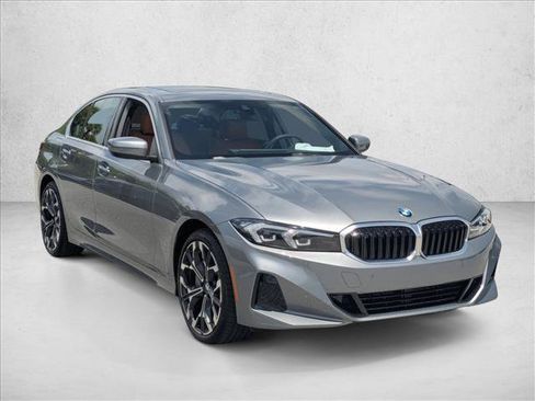 Used 2026 BMW 330i Sedan w/ Convenience Package RWD image 6