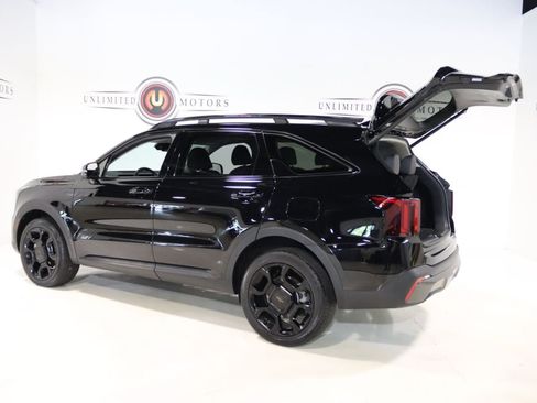 Used 2025 Kia Sorento SX AWD/4WD image 30
