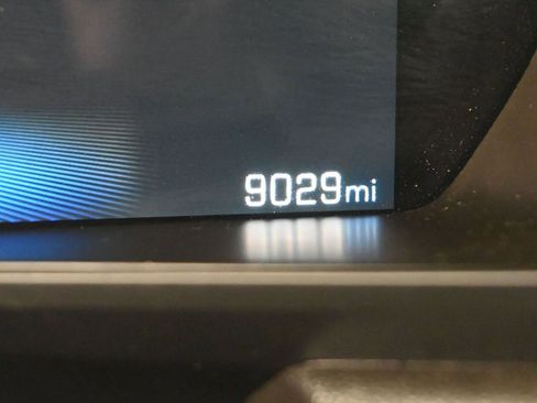 Used 2024 Chevrolet Colorado W/T image 30