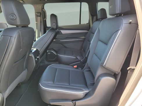 New 2025 Buick Enclave Sport Touring w/ Power Package image 30