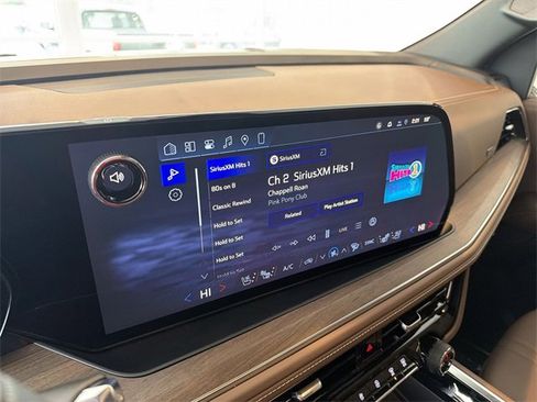 New 2026 Chevrolet Suburban High Country image 28