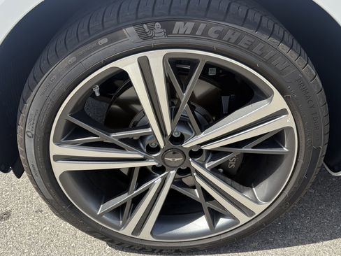 Used 2025 Genesis GV80 3.5T e-SC AWD/4WD image 12