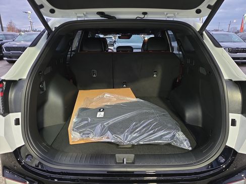 New 2026 Kia Sportage SX image 7