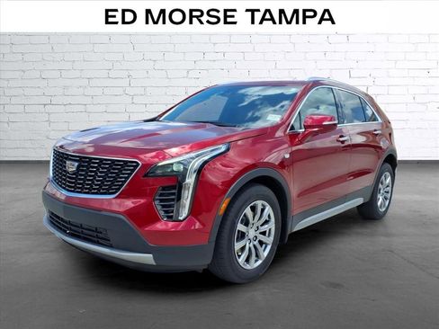 Certified 2022 Cadillac XT4 Premium Luxury w/ Enhanced Visibility Package FWD image 1