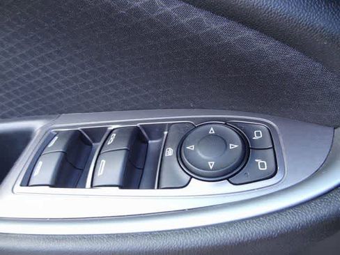 Used 2024 Chevrolet Malibu LT image 14