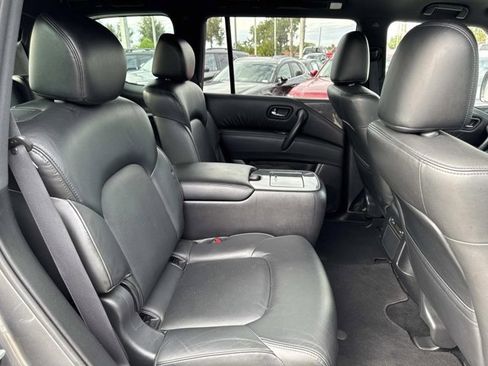Used 2023 Nissan Armada SL w/ Midnight Edition Package image 20