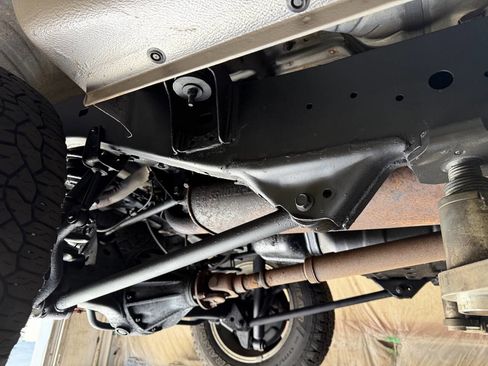 Used 2001 Toyota Land Cruiser image 35